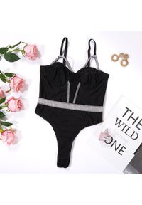 Intica - Body modelujące z ozdobnym pasem taliującym Jorinda. Kolor: czarny. Materiał: materiał