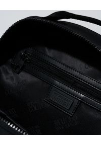 Versace Jeans Couture - VERSACE JEANS COUTURE - Czarny plecak z logo. Kolor: czarny. Materiał: nylon. Wzór: aplikacja #4