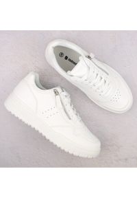 Buty sportowe sneakersy damskie białe McBraun 23233. Kolor: biały #4