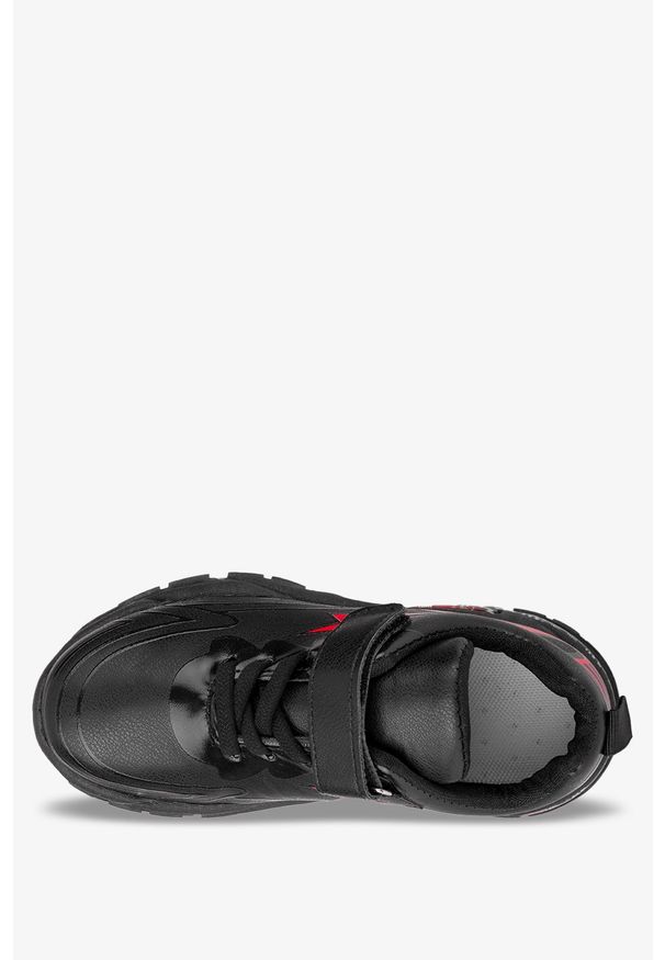 Casu - Czarne buty sportowe na rzep casu 21-10-21-m. Zapięcie: rzepy. Kolor: czarny