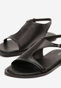 Born2be - Czarne Sandały Vices z Asymetryczną Cholewką Merira. Okazja: na co dzień, na imprezę. Kolor: czarny. Sezon: lato. Styl: klasyczny, elegancki, casual #5