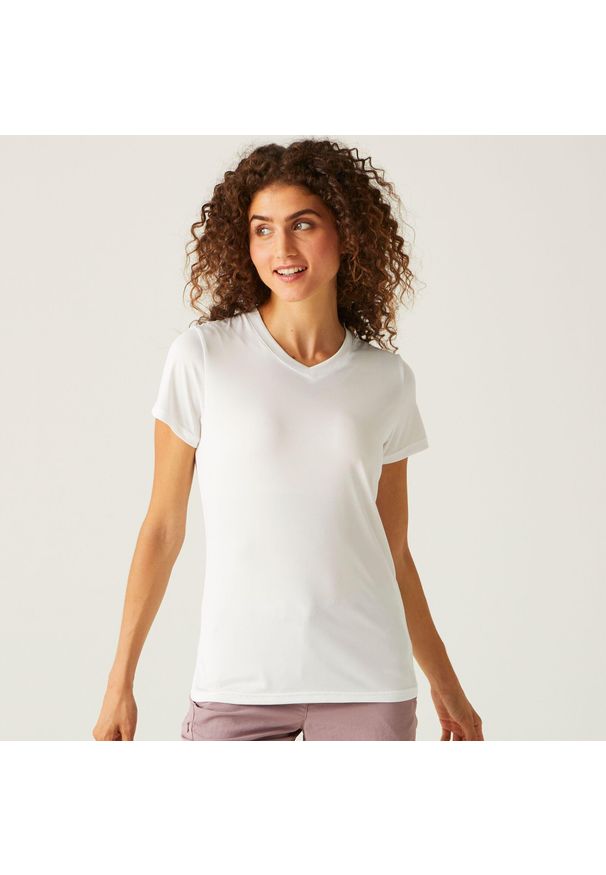 Regatta - Fingal V-Neck damska koszulka. Typ kołnierza: dekolt w kształcie V. Kolor: biały. Materiał: poliester, tkanina. Sport: turystyka piesza