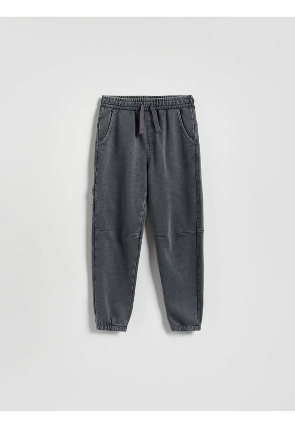 Reserved - Spodnie jogger - ciemnoszary. Kolor: szary. Materiał: dzianina, bawełna
