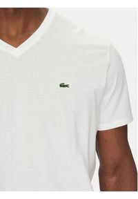 Lacoste T-Shirt TH6710 Biały Regular Fit. Kolor: biały. Materiał: bawełna #5