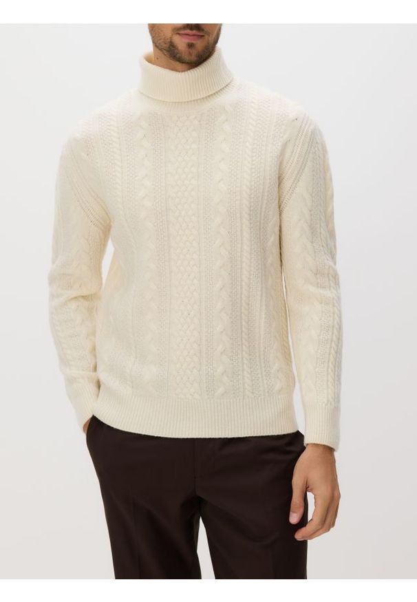 Reserved - Sweter z wełną - złamana biel. Materiał: wełna