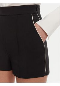 Elisabetta Franchi Szorty materiałowe SH-008-51E2 Czarny Regular Fit. Kolor: czarny. Materiał: syntetyk #5
