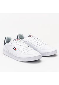 Buty sportowe męskie Tommy Jeans Essential (EM0EM00647-YBR). Kolor: biały