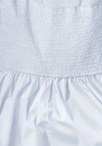 Renee - Niebieska Rozkloszowana Sukienka z Bawełny z Gumkami w Biuście i Ramiączkami na Wiązanie Omphoreia. Okazja: na co dzień, na imprezę. Kolor: niebieski. Materiał: bawełna. Długość rękawa: na ramiączkach. Typ sukienki: rozkloszowane, proste. Styl: casual, elegancki #3