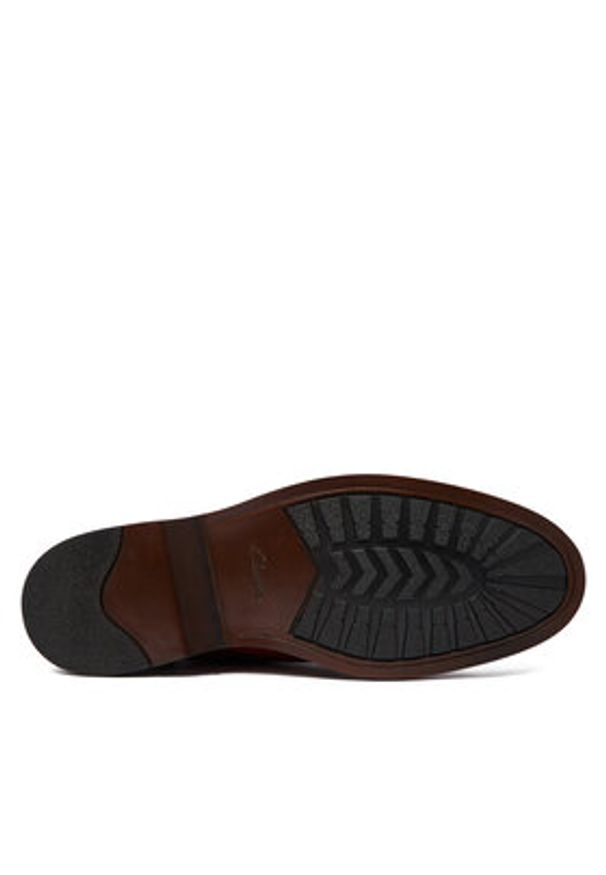 Clarks Półbuty Aldwin Lace 26183252 Brązowy. Kolor: brązowy. Materiał: skóra