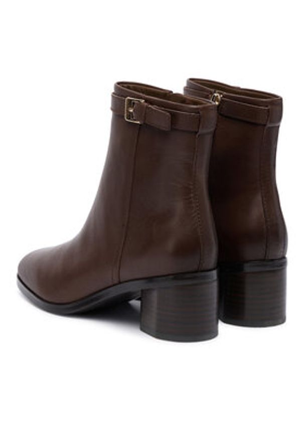TOMMY HILFIGER - Tommy Hilfiger Botki Th Buckle Riding Mid Heel Bootie FW0FW08859 Brązowy. Kolor: brązowy. Materiał: skóra