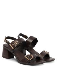 Sandały Tamaris. Kolor: brązowy #1