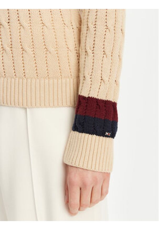 TOMMY HILFIGER - Tommy Hilfiger Sweter Varsity WW0WW43972 Beżowy Regular Fit. Kolor: beżowy. Materiał: bawełna