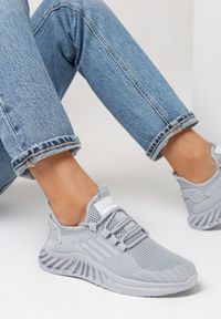 Born2be - Szare Buty Sportowe Moreau. Wysokość cholewki: przed kostkę. Nosek buta: okrągły. Zapięcie: bez zapięcia. Kolor: szary. Materiał: guma, jeans, materiał. Szerokość cholewki: normalna