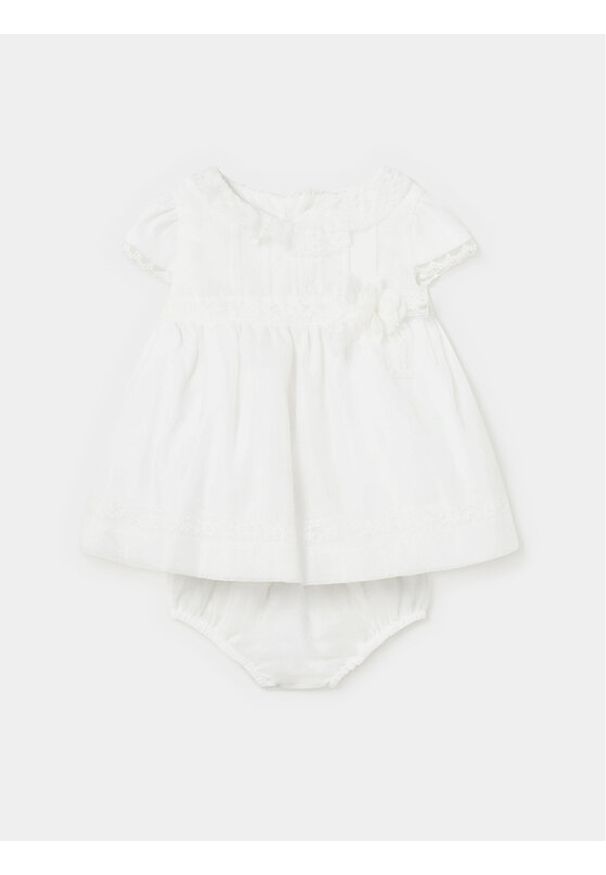 Mayoral Sukienka elegancka 1821 Biały Regular Fit. Kolor: biały. Materiał: syntetyk. Styl: elegancki