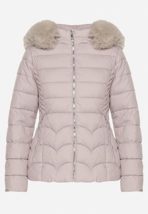 Born2be - Jasnoszara Pikowana Kurtka z Odpinanym Kapturem i Futrzaną Podszewką Reandira. Okazja: na co dzień, na spacer. Kolor: szary. Materiał: futro. Styl: casual, elegancki