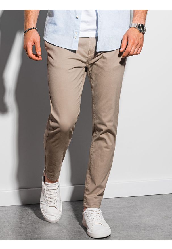 Ombre Clothing - Spodnie męskie chino P894 - beżowe - XL. Kolor: beżowy. Materiał: bawełna, elastan