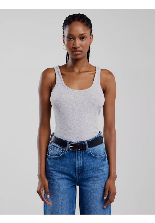 Big-Star - Koszulka damska na ramiączkach szara Alena 901. Kolor: szary. Materiał: skóra, bawełna, elastan. Długość rękawa: na ramiączkach. Sezon: lato, zima. Styl: sportowy