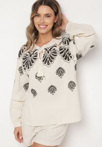 Born2be - Beżowa Bawełniana Bluzka ze Wzorem Boho Nilowena. Okazja: na co dzień. Kolor: beżowy. Materiał: bawełna. Wzór: aplikacja. Styl: boho #2