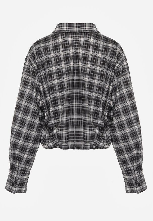 Born2be - Czarna Krótka Bawełniana Koszula w Kratę z Marszczeniem Wenatia. Okazja: na co dzień. Kolor: czarny. Materiał: bawełna. Długość: krótkie. Styl: casual