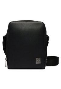 Calvin Klein Saszetka Emblem Hw Reporter LV04D3293G Czarny. Kolor: czarny. Materiał: skóra #2