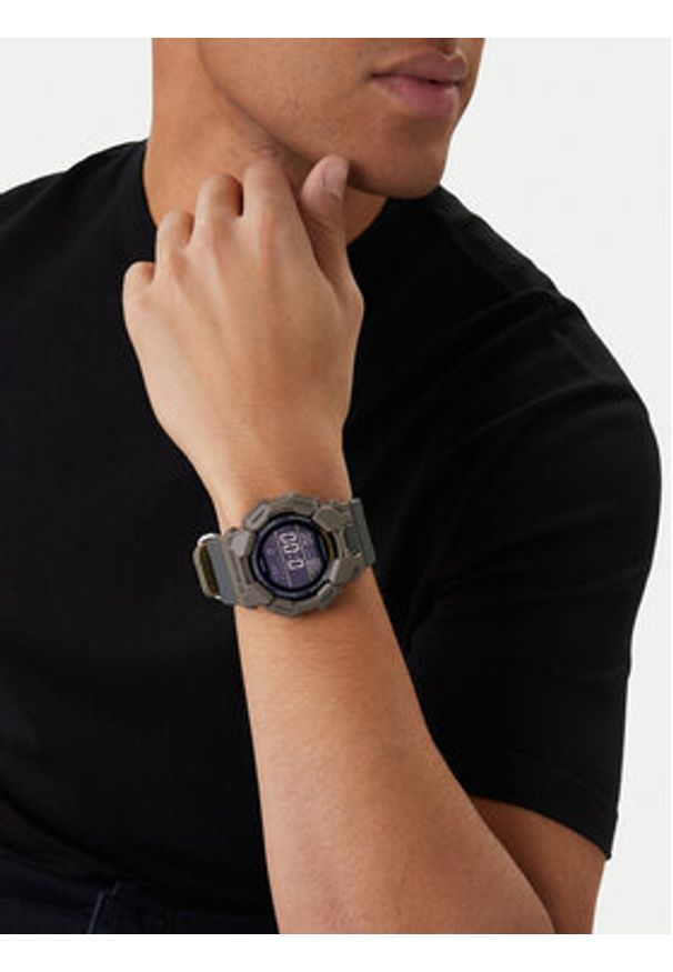 G-Shock Zegarek GD-010CE-5ER Khaki. Kolor: brązowy