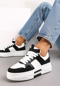 Renee - Biało-Czarne Sneakersy na Platformie Petala. Kolor: biały. Obcas: na platformie