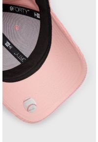 New Era czapka kolor różowy z aplikacją. Kolor: różowy. Wzór: aplikacja #2