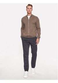 Lindbergh Sweter 30-800143 Beżowy Slim Fit. Kolor: beżowy. Materiał: wiskoza