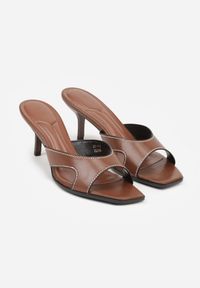 Renee - Brązowe Klapki na Szpilce z Wycięciami po Bokach Amaliliphis. Okazja: na co dzień. Kolor: brązowy. Materiał: jeans. Obcas: na szpilce. Styl: casual, elegancki #5