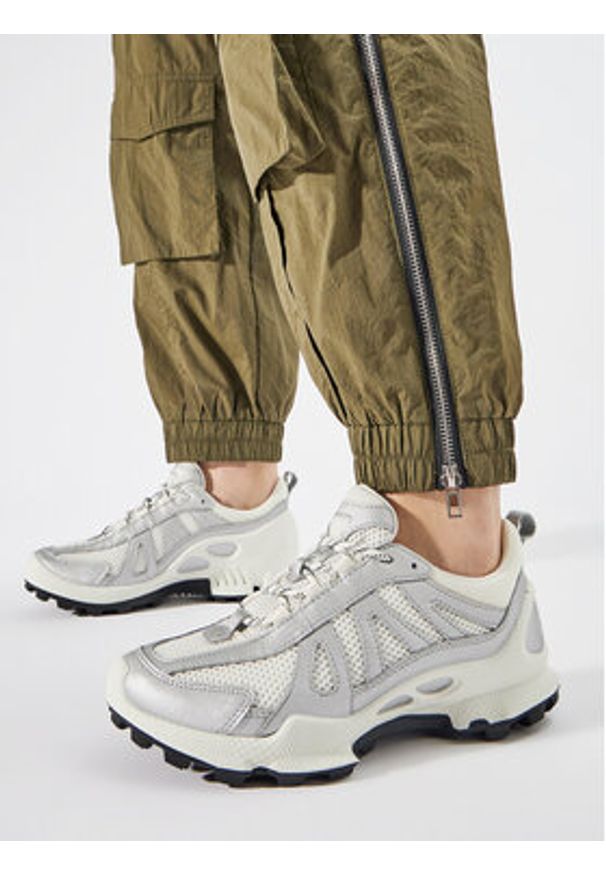 ecco - ECCO Sneakersy Biom C-Trail 80322351366 Srebrny. Kolor: srebrny. Materiał: skóra