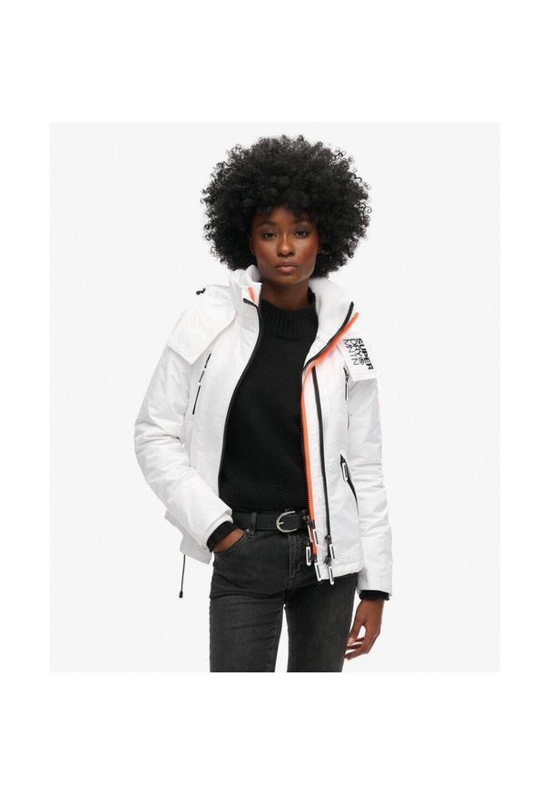 Superdry - Kurtka przeciwwiatrowa Mountain SD-Windcheater. Kolor: biały. Długość rękawa: długi rękaw