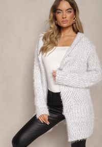 Renee - Szary Zapinany Kardigan z Kapturem i Kieszeniami Naustinas. Okazja: na co dzień. Typ kołnierza: kaptur. Kolor: szary. Materiał: jeans. Styl: casual #3