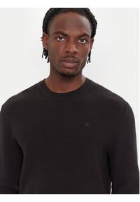Calvin Klein Sweter LV04LB327G Czarny Regular Fit. Kolor: czarny. Materiał: bawełna