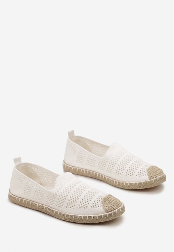 Born2be - Białe Espadryle z Ażurowej Siateczki Ozdobione Plecionką Lanivesa. Okazja: na spacer. Kolor: biały. Materiał: materiał. Wzór: aplikacja, ażurowy. Sezon: lato, wiosna