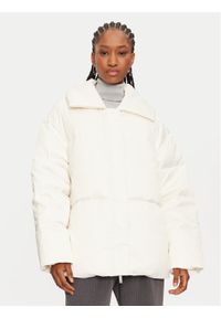 Calvin Klein Kurtka zimowa K20K207720 Écru Regular Fit. Materiał: syntetyk. Sezon: zima #1