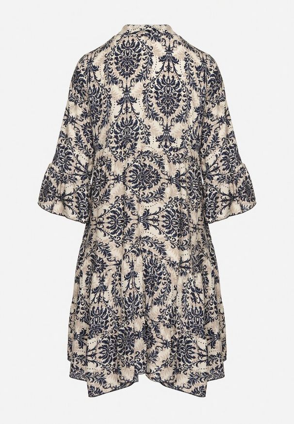 Born2be - Granatowa Rozkloszowana Sukienka z Bawełny z Falbanami w Ornamentalny Wzór Lanoreth. Okazja: na spacer, na co dzień. Typ kołnierza: dekolt w serek. Kolor: niebieski. Materiał: bawełna. Typ sukienki: rozkloszowane, proste. Styl: casual, klasyczny