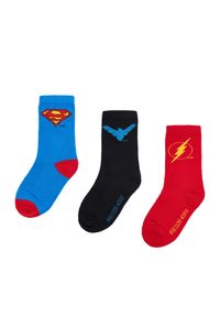 Skarpety długie Superman. Kolor: czerwony. Wzór: motyw z bajki