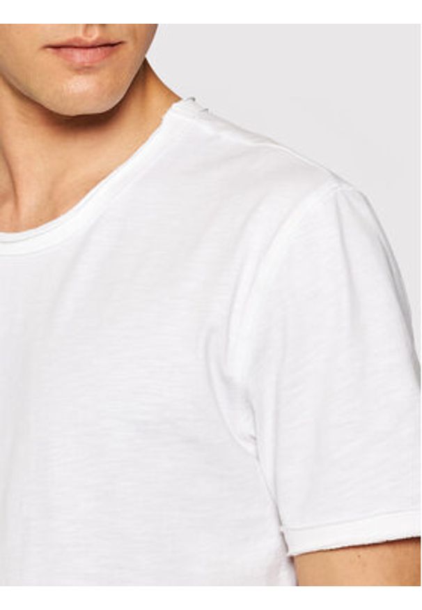 Only & Sons T-Shirt Benne 22017822 Biały Regular Fit. Kolor: biały. Materiał: bawełna