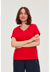 MOODO - Bluzka z bawełny czerwona. Kolor: czerwony. Materiał: bawełna #1