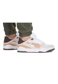 Buty do chodzenia męskie Puma Slipstream Cord. Kolor: beżowy. Materiał: guma, materiał, skóra, syntetyk. Sport: turystyka piesza