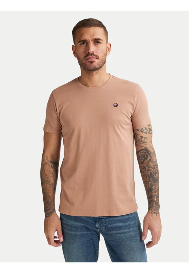 Petrol Industries T-Shirt M-ROS-TSR002 Beżowy Regular Fit. Kolor: beżowy. Materiał: bawełna