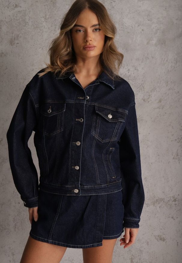 Renee - Granatowa Oversizowa Kurtka Jeansowa z Bawełną Vimaloras. Kolor: niebieski. Materiał: bawełna, jeans