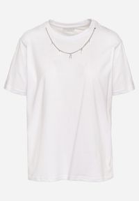 Born2be - Biały Bawełniany T-shirt z Odpinanym Łańcuszkiem Imitującym Naszyjnik Mohna. Okazja: na co dzień. Kolor: biały. Materiał: bawełna. Wzór: aplikacja. Sezon: lato, wiosna. Styl: elegancki, casual #3
