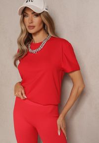 Renee - Czerwona Klasyczna Gładka Koszulka z Bawełny Detima. Kolor: czerwony. Materiał: bawełna. Wzór: gładki. Styl: klasyczny