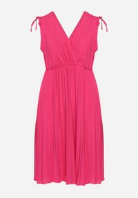 Born2be - Fuksjowa Plisowana Sukienka z Bawełną i Wiskozą z Gumką w Talii i Kopertowym Dekoltem Karamla. Typ kołnierza: dekolt kopertowy. Kolor: różowy. Materiał: bawełna, wiskoza. Typ sukienki: kopertowe #3