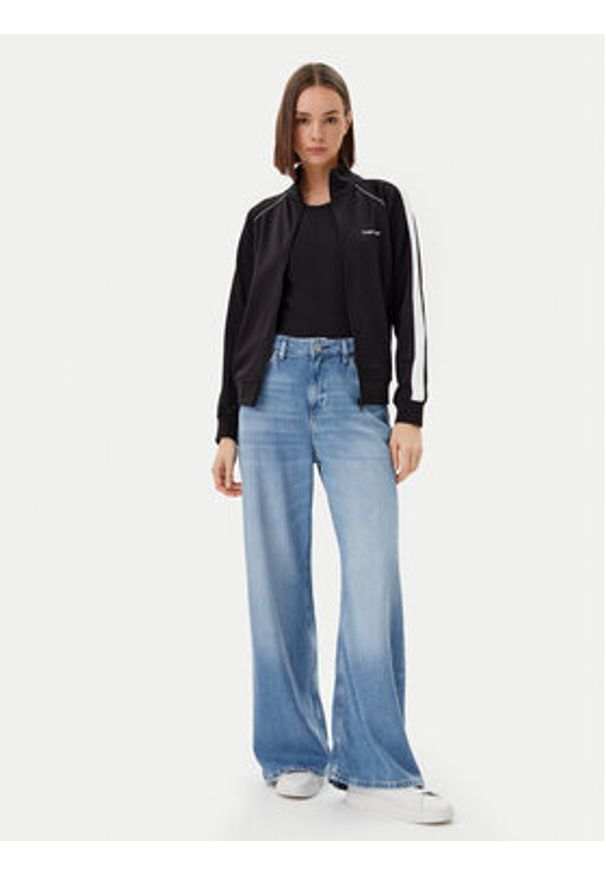 Guess Jeans Bluza W5GQ38 KB212 Czarny Regular Fit. Kolor: czarny. Materiał: syntetyk