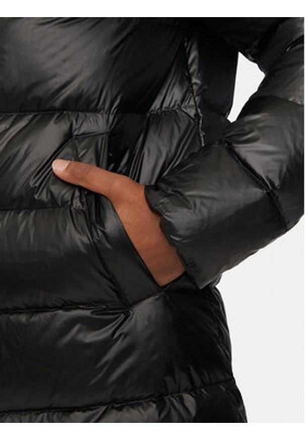 Blauer Kurtka puchowa 24WBLUK03027 Czarny Regular Fit. Kolor: czarny. Materiał: syntetyk