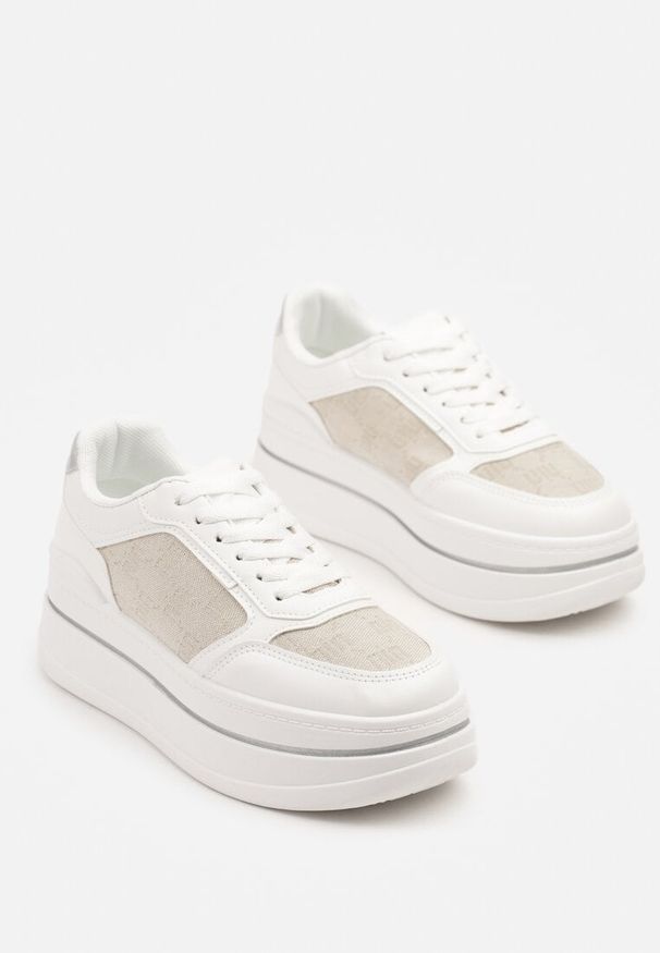 Born2be - Białe Sneakersy w Streetwearowym Stylu na Grubej Podeszwie Ninolia. Okazja: na co dzień. Zapięcie: sznurówki. Kolor: biały. Materiał: jeans. Wzór: aplikacja