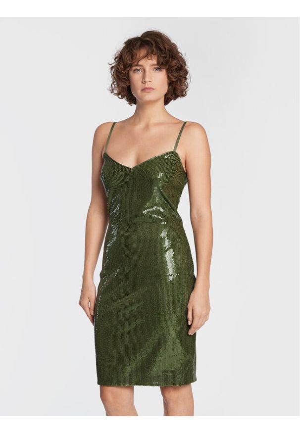 Guess Sukienka koktajlowa Kayla W2BK43 KBDV0 Zielony Slim Fit. Kolor: zielony. Materiał: syntetyk. Styl: wizytowy