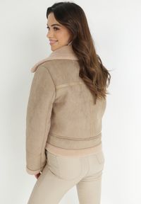 Born2be - Beżowa Kurtka Biker z Imitacji Zamszu i Kożuszka Ves. Kolor: beżowy. Materiał: zamsz #4